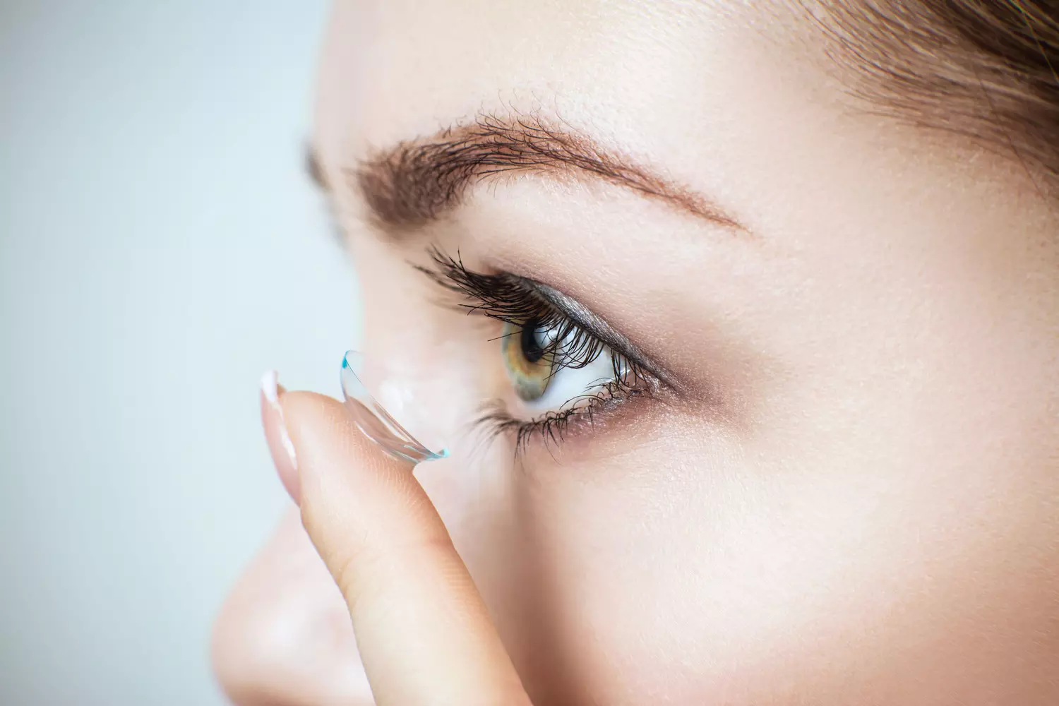 Lentilles de contact souple.webp